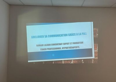 Améliorer sa communication grâce à la PNL